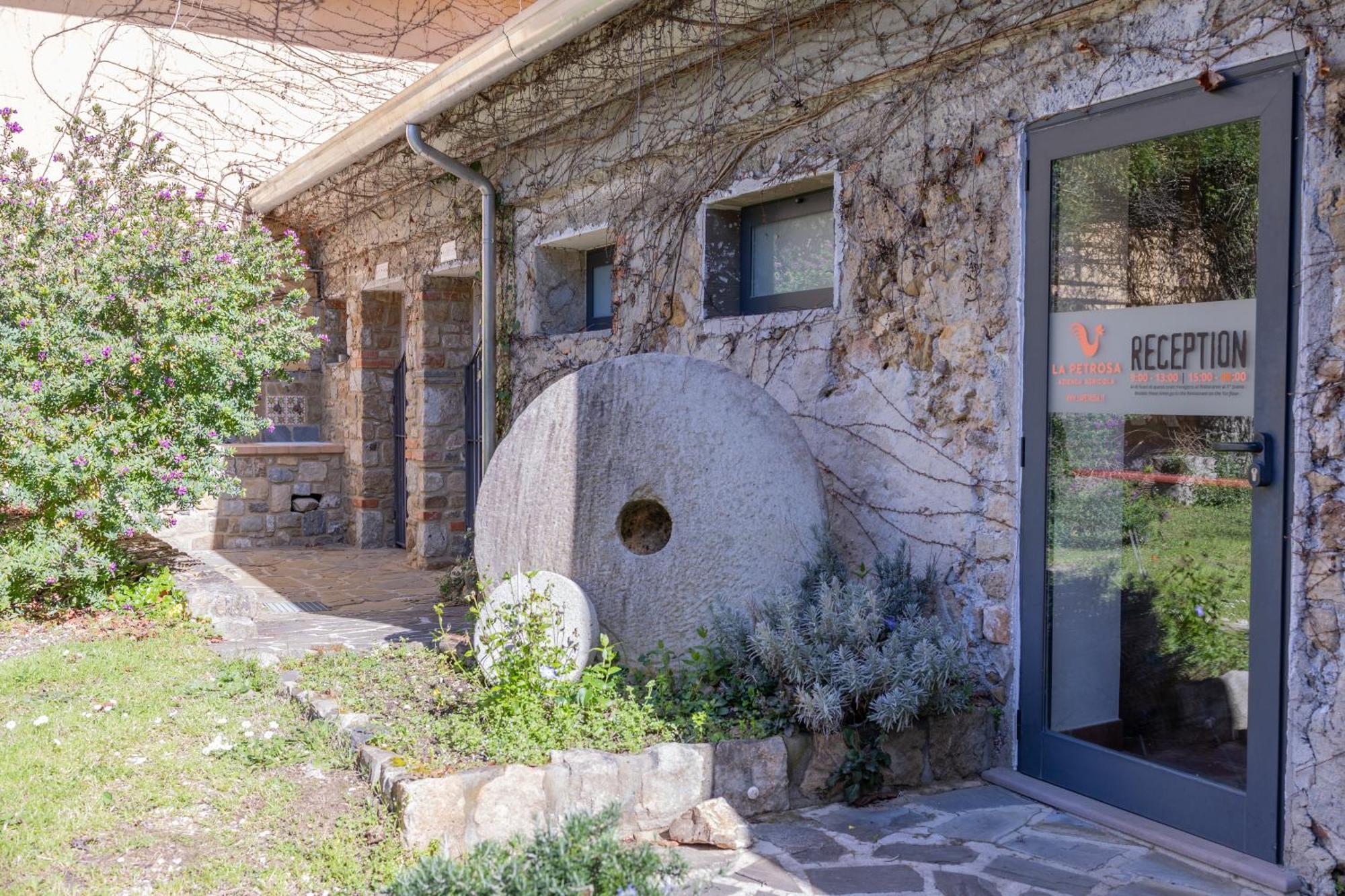Agriturismo La Petrosa Ceraso Exterior foto